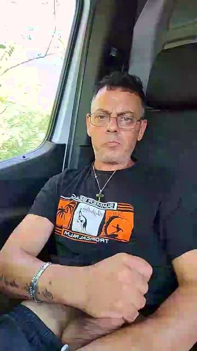 1TOROSEDUTO live from Italy