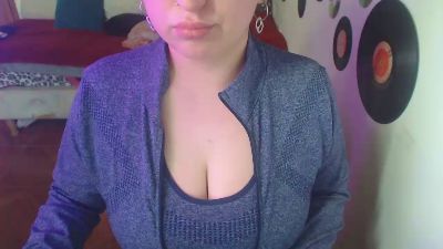 7l6_ladyrolinga live from Argentina