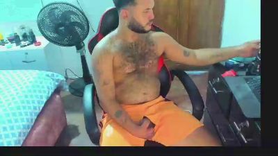 Alex_Dancy3 live from Colombia