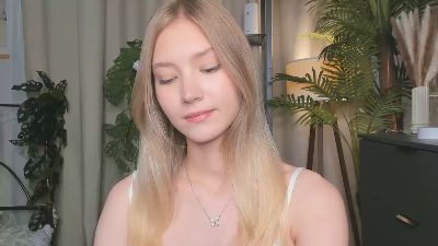 AlthenaDaggett live from Finland