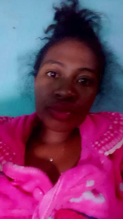 Amandamelia live from Madagascar
