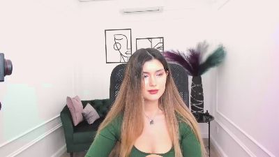 AnneTLi live from Serbia