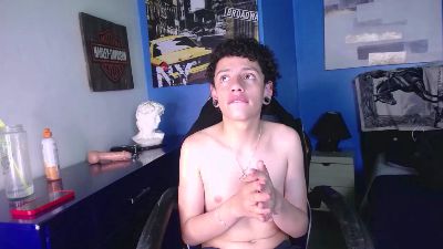 Axel_rousex live from United States