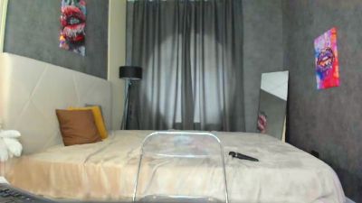 Beatrice_Brise live from United States