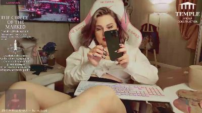 Call_me_Ana live from United Kingdom