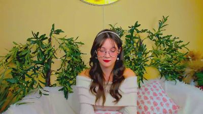 CharleenCalder live from United States