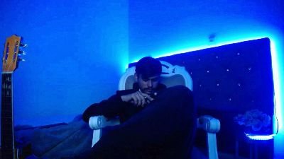 Charlir_cock_ live from Colombia