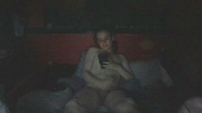 DomesticDuck live from United Kingdom