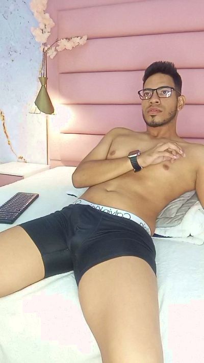 ETHAN_DRAVEN live from Italy
