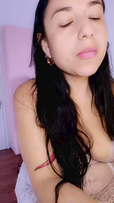 Gigifantasy live from Brazil