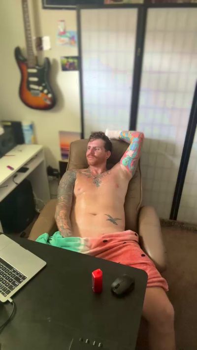 HardwrkingK0 live from United States