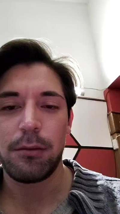 KevinEnr live from Argentina