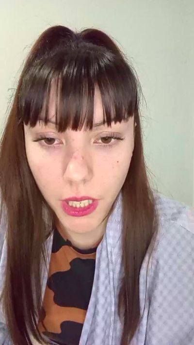 Lara_99_ live from Argentina