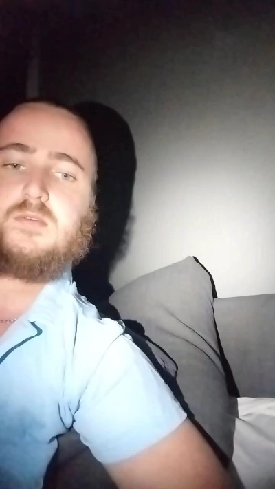 Le____s live from France