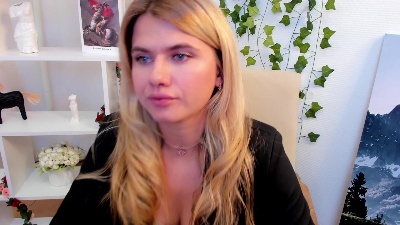 LethaDusseault live from Germany