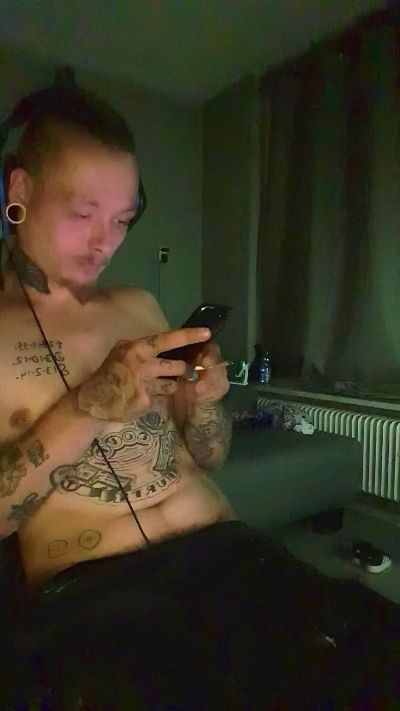 Letsplay4life live from Netherlands