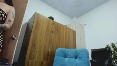 Marianaobregon live from Colombia