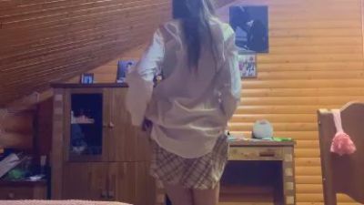 MarisaGates live from Latvia