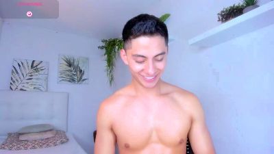 Matty_Adams__ live from United States