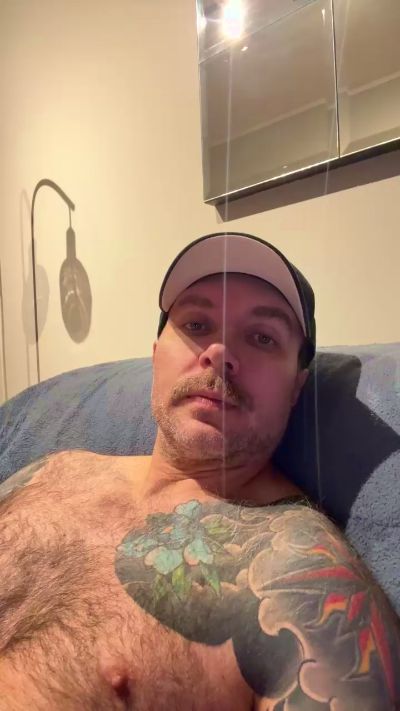 Militarpeludo live from Brazil