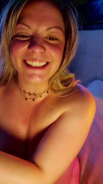 Oktopussyy live from Germany