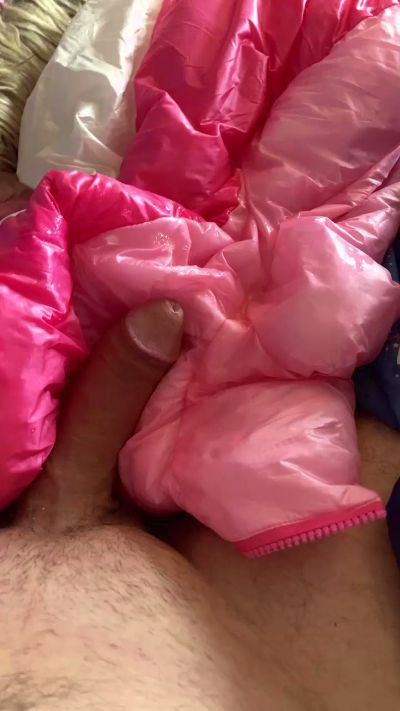 PufferJacket23 live from Germany