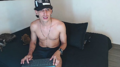Robisson_zack live from Colombia