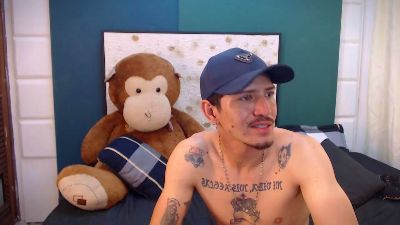 Roco_AndVane live from Colombia
