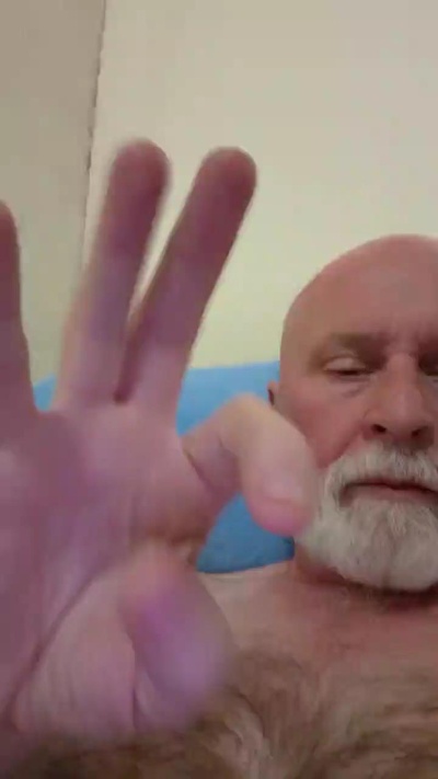 Rozzing959 live from United States