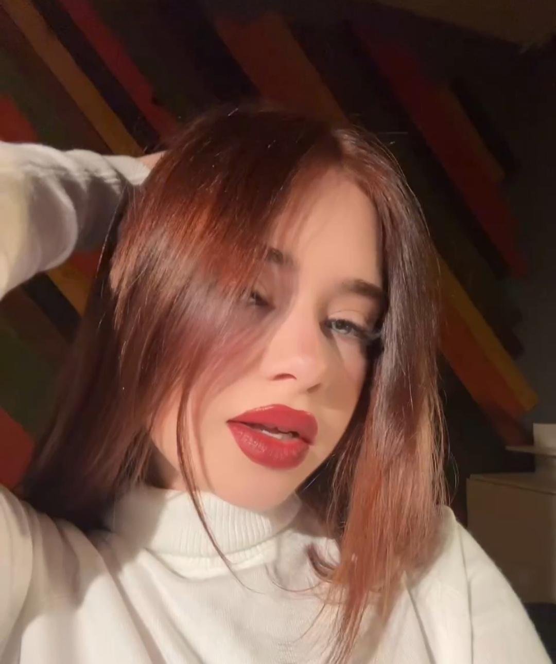 SilviaGell live from France