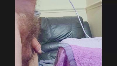 SmallHairyUncut live from United Kingdom