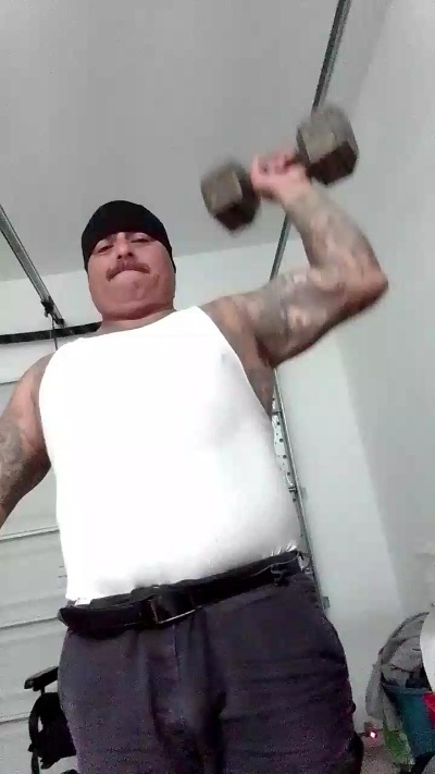 Smasher831 live from United States