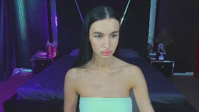 Snow_WhiteeeX live from Ukraine