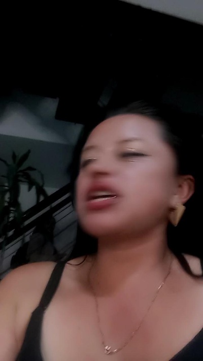 SoffyLovee live from Italy