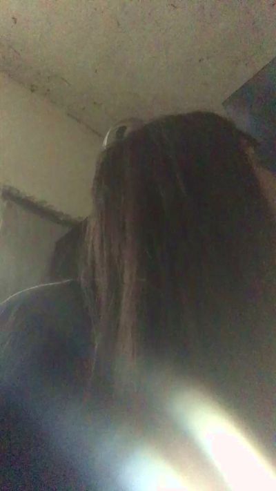 agusaguss live from Argentina