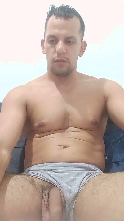 andresperez_1 live from United States