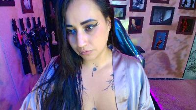 cherry_bombshe4 live from Colombia