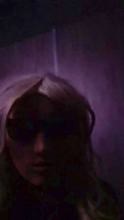 devbisissy2370 live from Germany