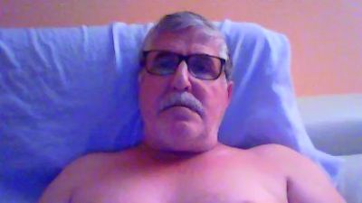 heriberto199 live from Spain
