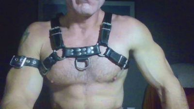 horny__pig live from United States