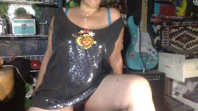 kittyglitter3 live from United States