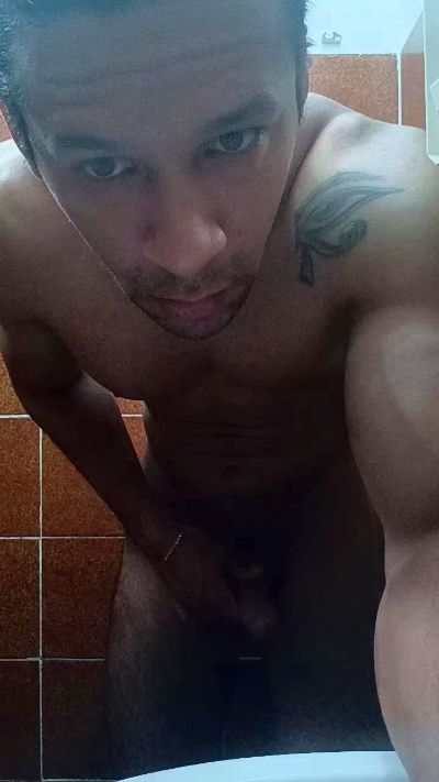 leon2391 live from Brazil
