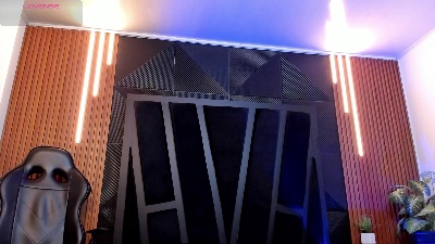 marco_garciia_ live from Colombia