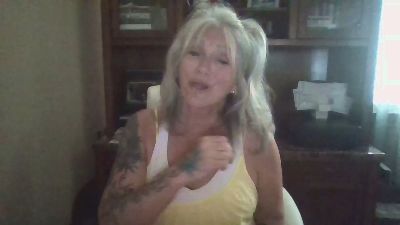 maureen24 live from United States