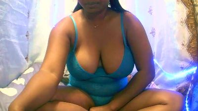 nathalia62 live from Madagascar