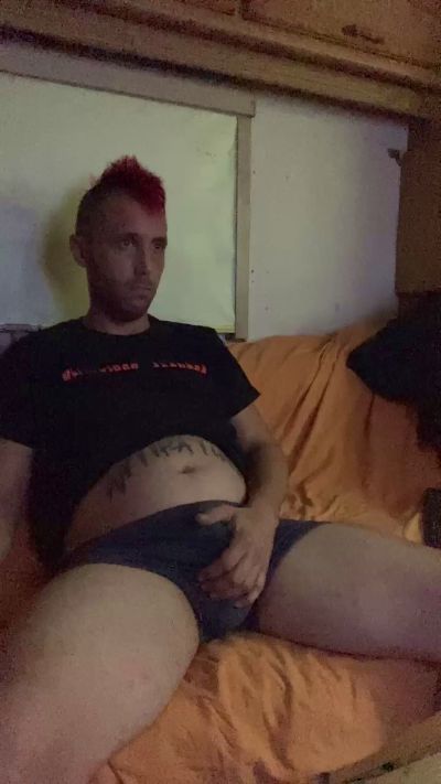 punk91acab live from Spain