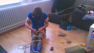 selfbond live from Germany